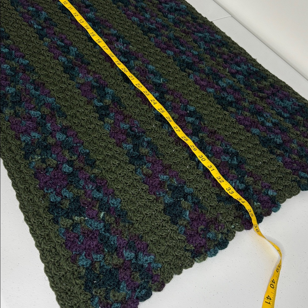 HANDKNIT vintage Cozy Knit lap Blanket loose knit baby blanket green blue small - Picture 10 of 11